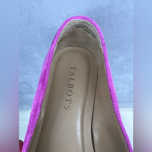 STELLA SUEDE FLATS - TWIST DETAIL - Picture 7 of 7